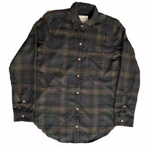 Women’s Abercrombie & Fitch Plaid Flannel  soft A&F collection Size S Button Up